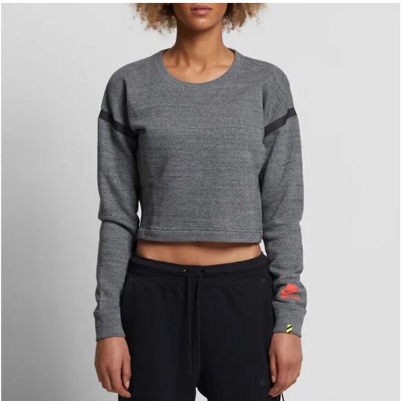 Nike Track & Field Fleece Cropped Crew Sweatshirt Size XL - Picture 1 of 8